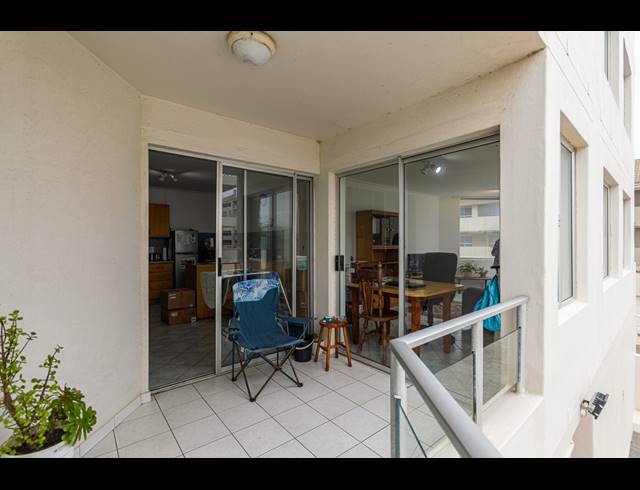 2 BEDROOM APARTMENT FOR SALE IN BEACHFRONT